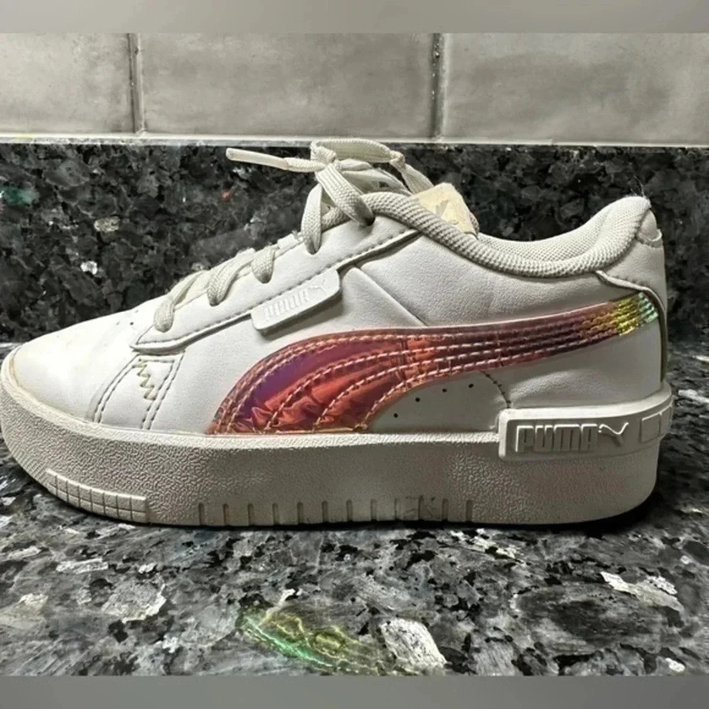 Puma | Size 11.5 Girls Youth | Pink & White Iridescence Puma Sneakers Shoes